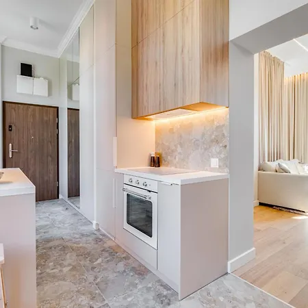 Poniatowskiego Parkside Studio~parking And Lift Breslavia