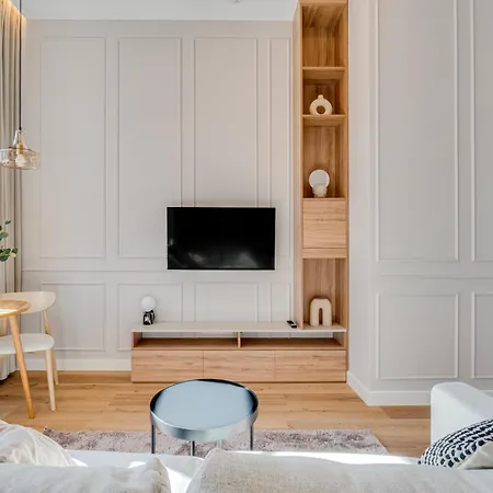 Poniatowskiego Parkside Studio~parking And Lift Apartamento Breslavia