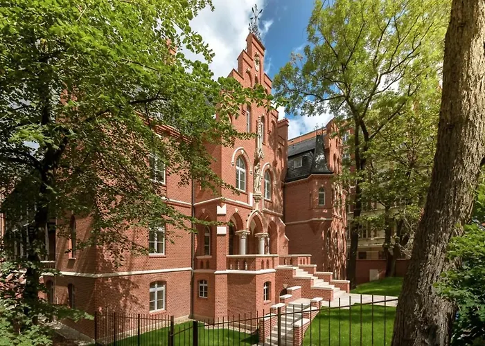 Poniatowskiego Parkside Studio~parking And Lift Wroclaw